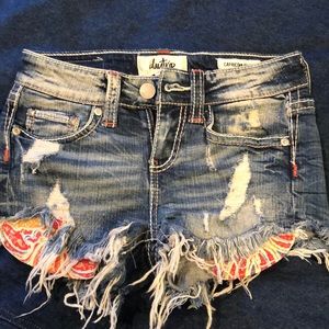 Buckle shorts
